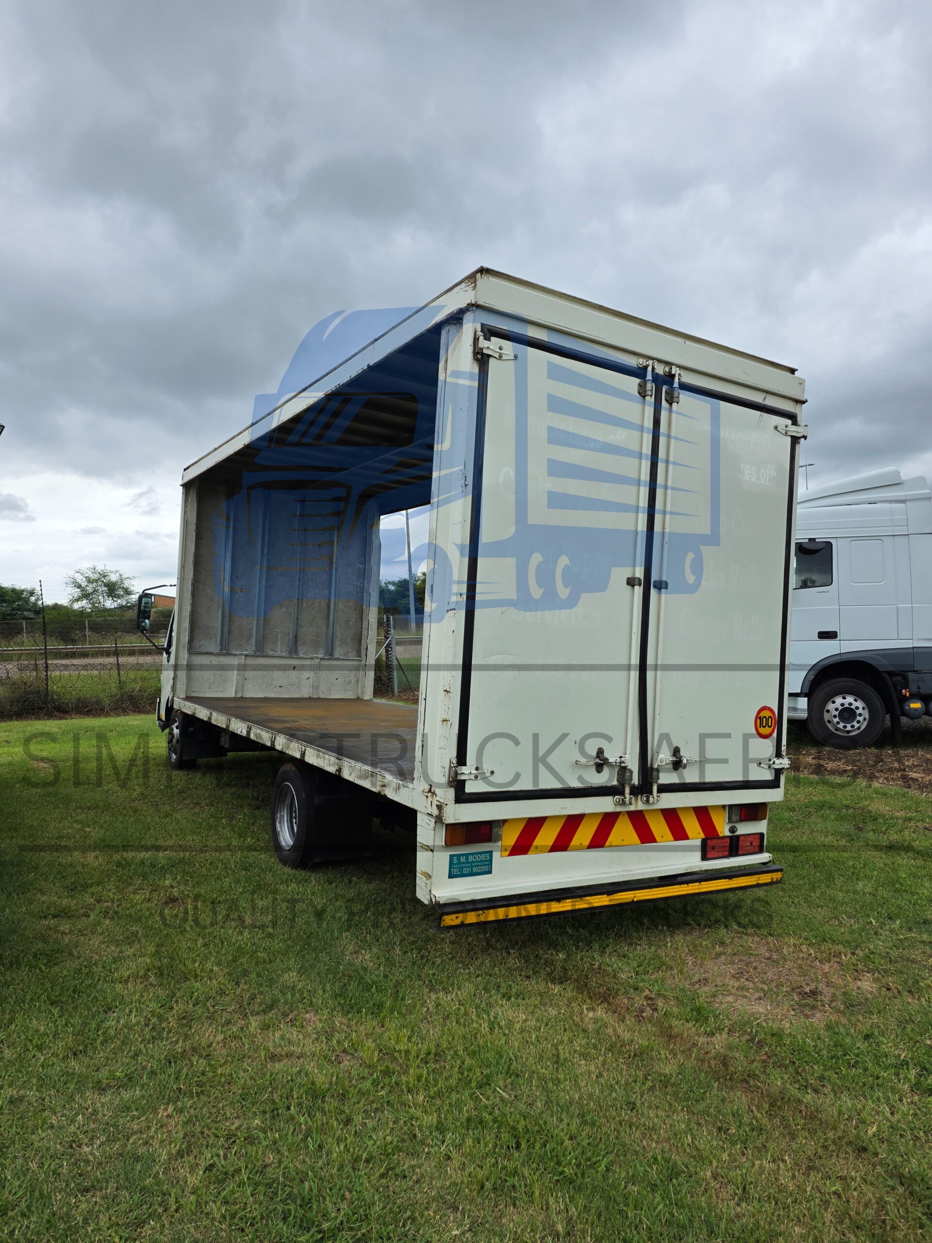2017 Hino 300 915 Tautliner Body - Rear view