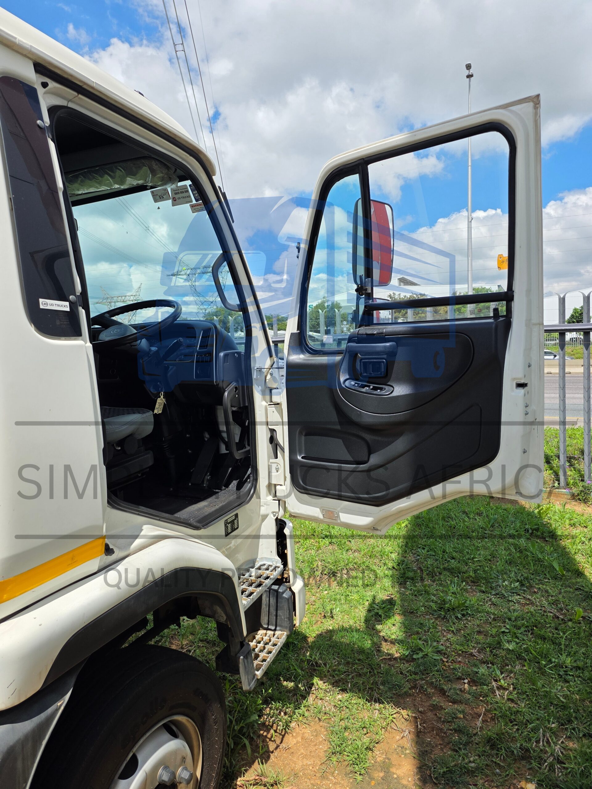 2024 UD Kuzer RKE 150 Van Body - Door