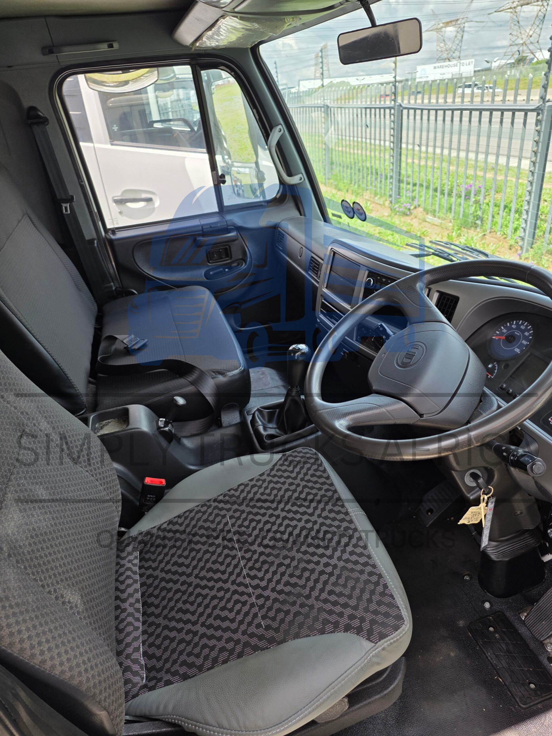 2024 UD Kuzer RKE 150 Van Body - interior