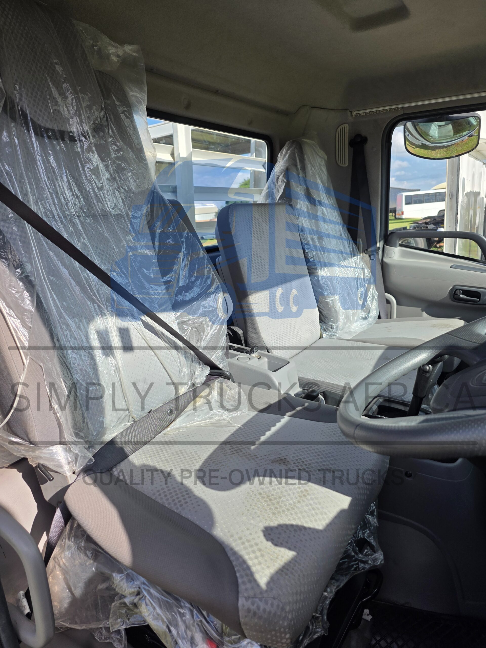 2025 UD Croner MKE 210 Dropside Body - Interior