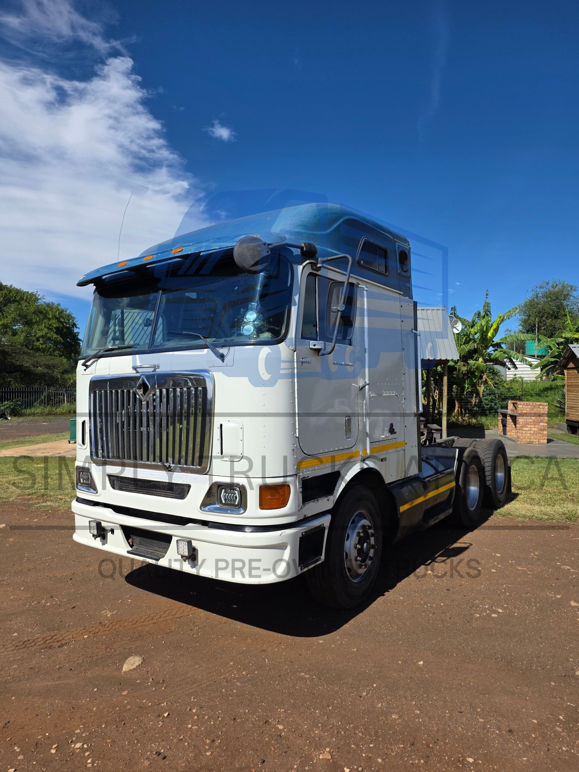 2012 International Eagle 9800i 6x4 Truck Tractor - front view