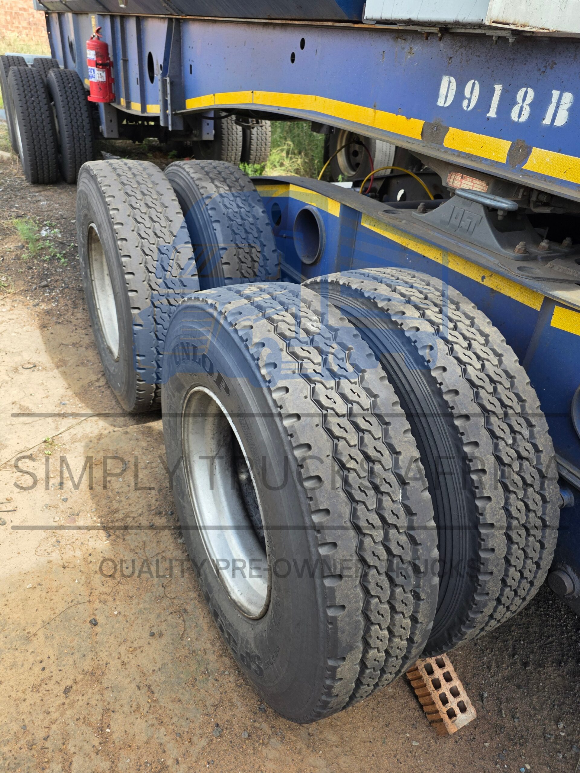 2013 Afrit 40 cube side tipper trailer