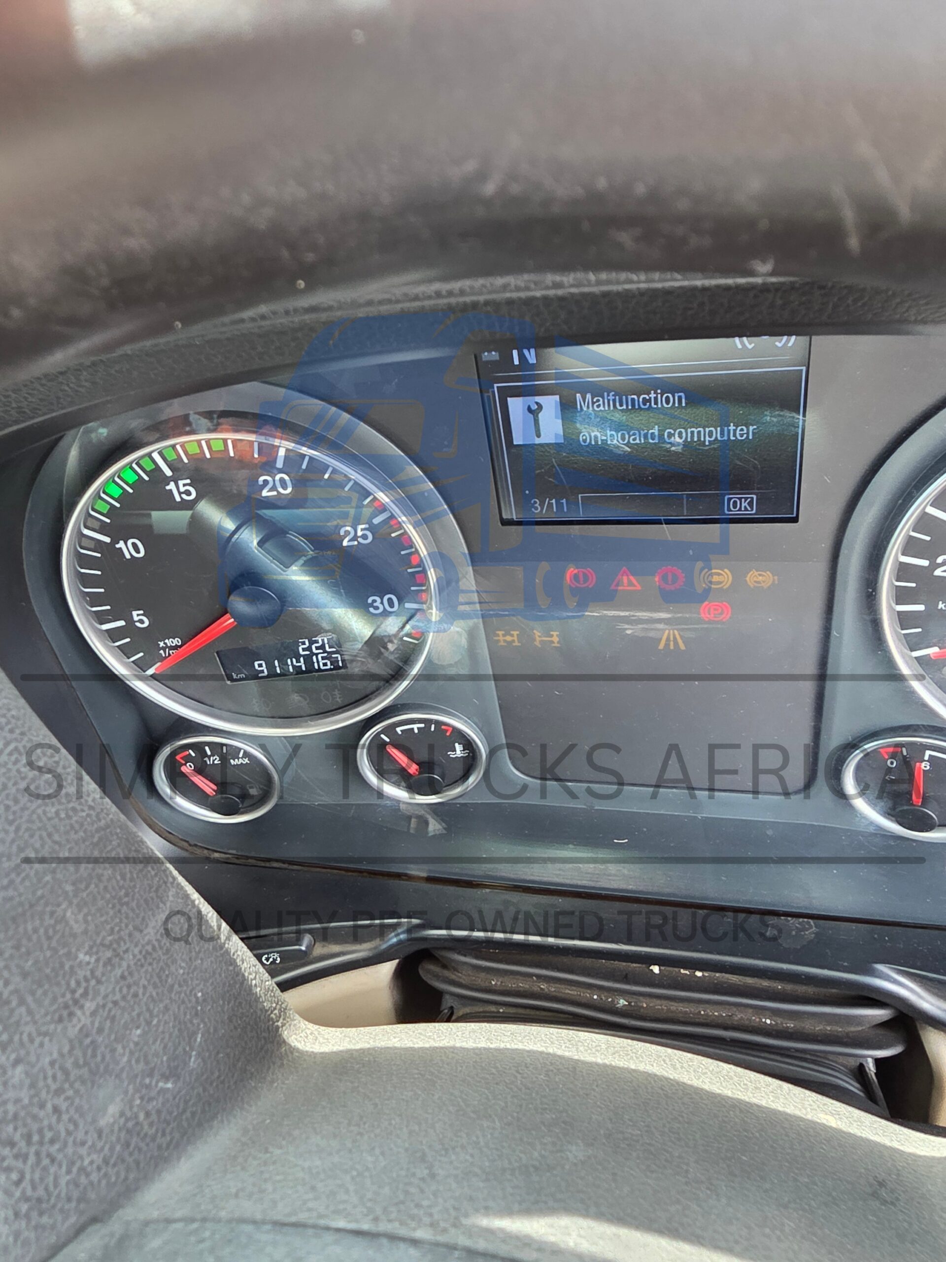 2018 MAN TGS 27.440 6x4 Truck Tractor - interior