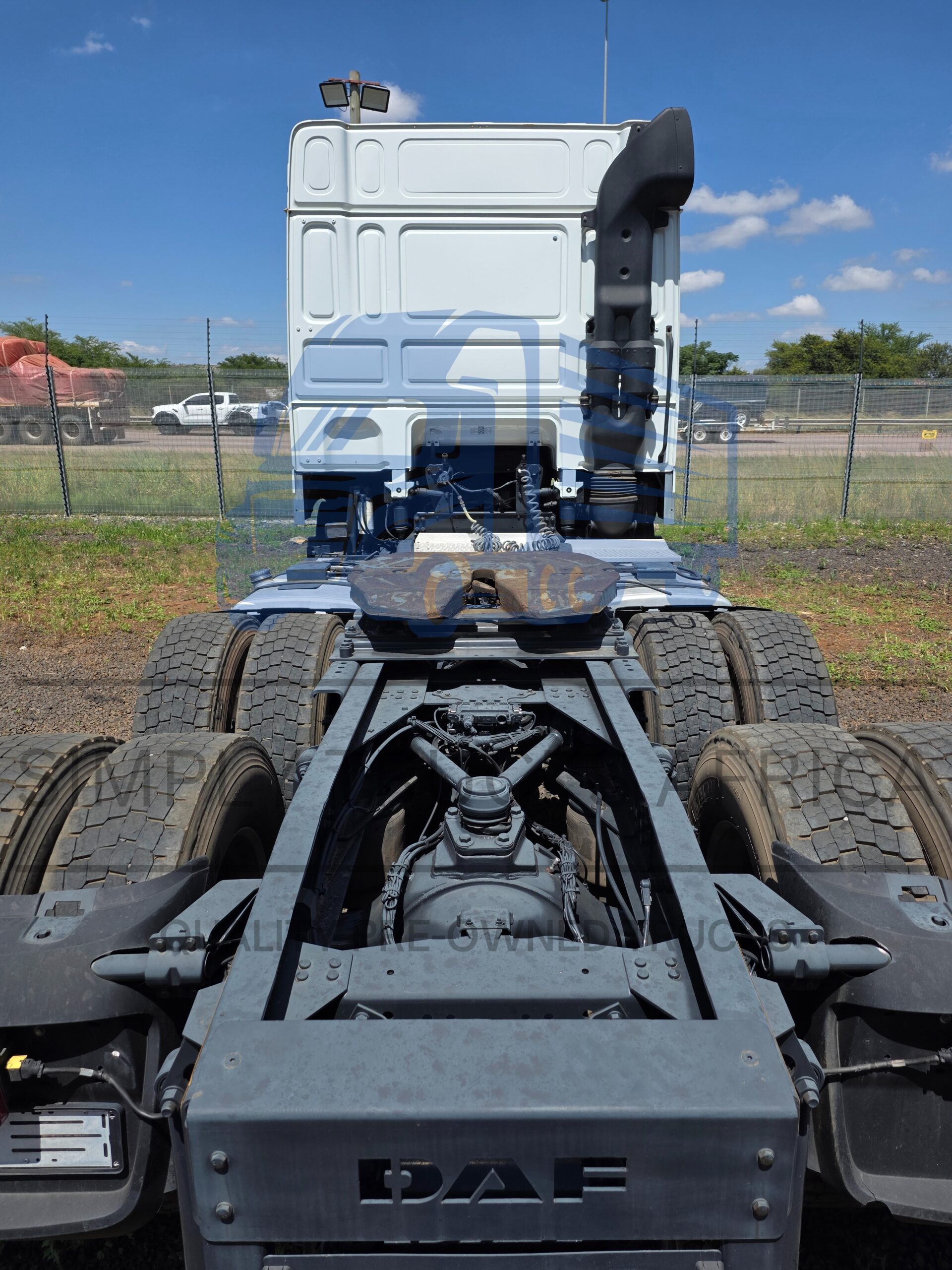 2019-DAF XF 105.460 6x4 Truck Tractor - rear view