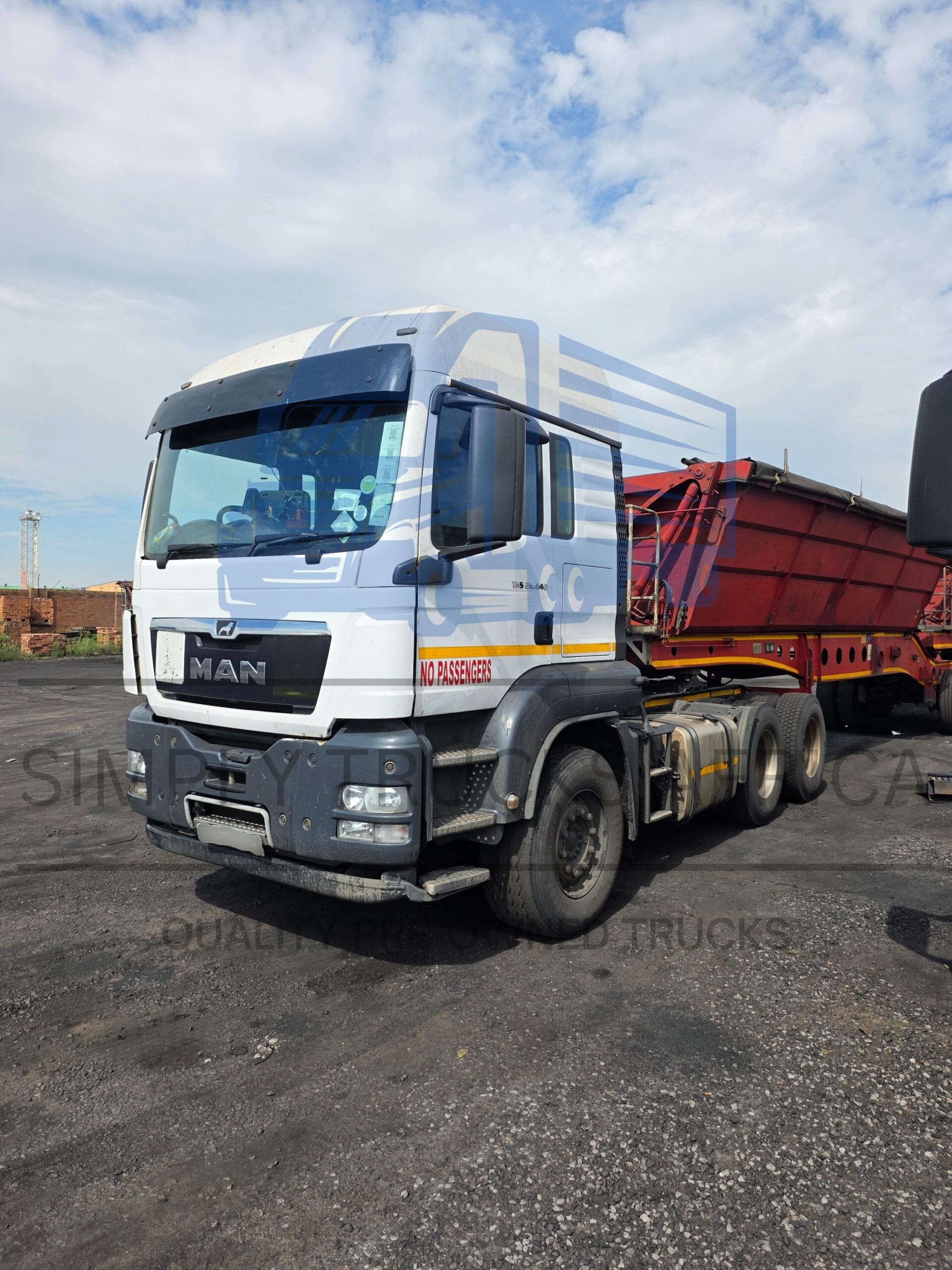 2019 MAN TGS 26.440 6x4 truck tractor - front view
