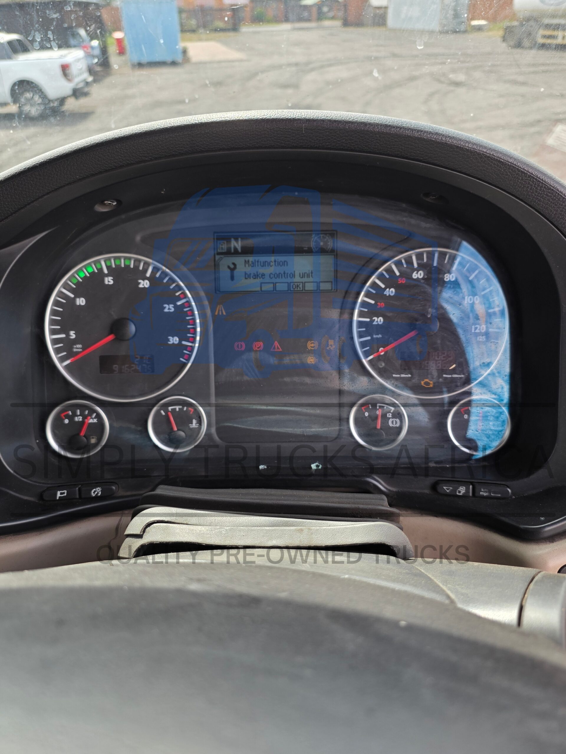 2019 MAN TGS 26.440 6x4 truck tractor - interior