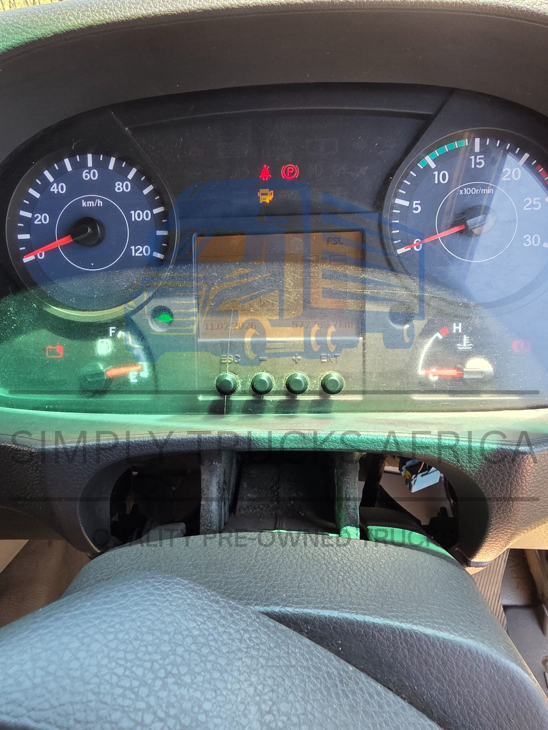 2021 UD Quester GWE 440 6x4 Truck Tractor - Dashboard