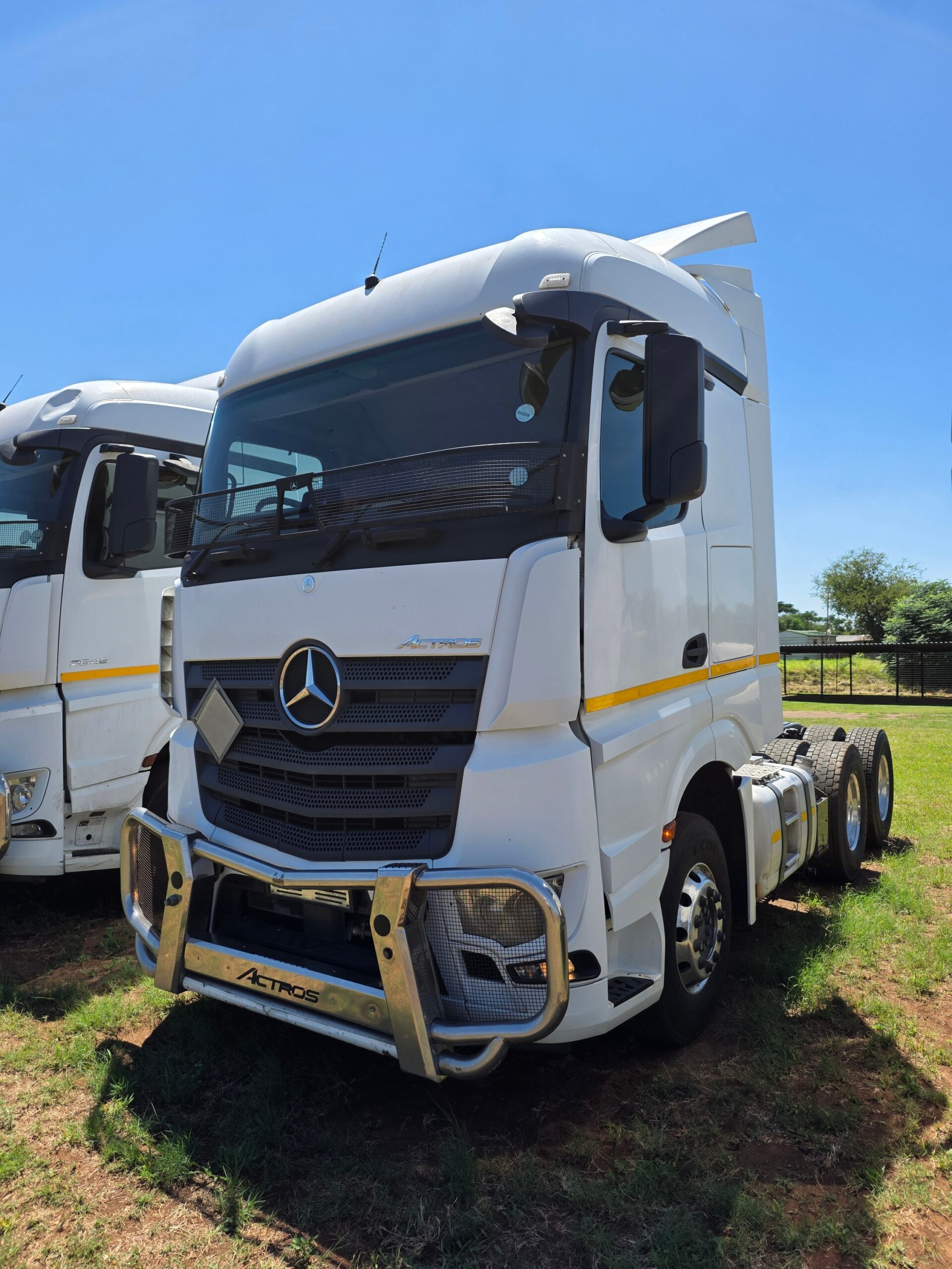 2018-Mercedes-Benz-2645-Standard-6x4-Truck Tractor- 0