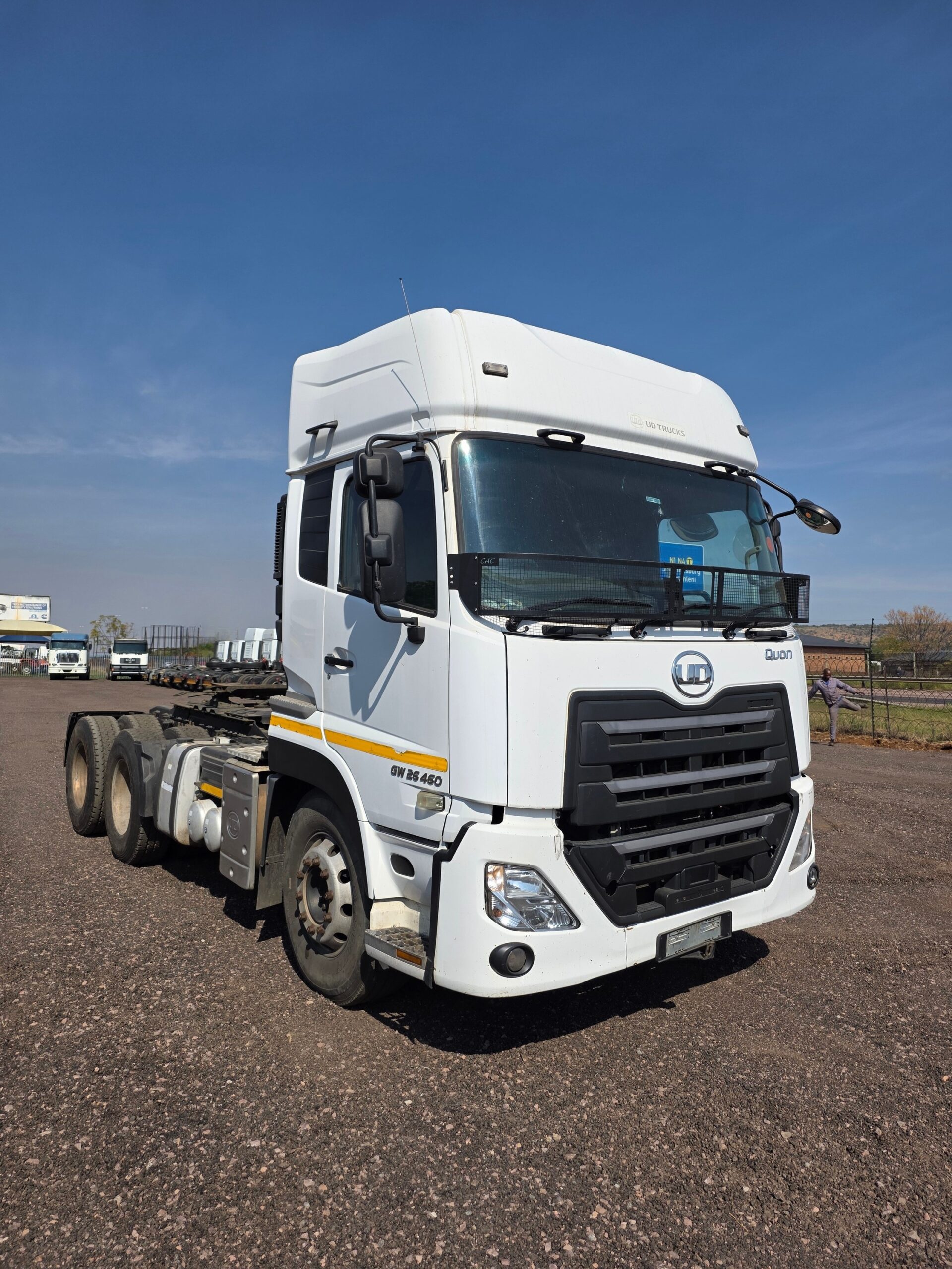 2021-UD-Quon-GW-26-460-6x4-Truck-Tractor-0