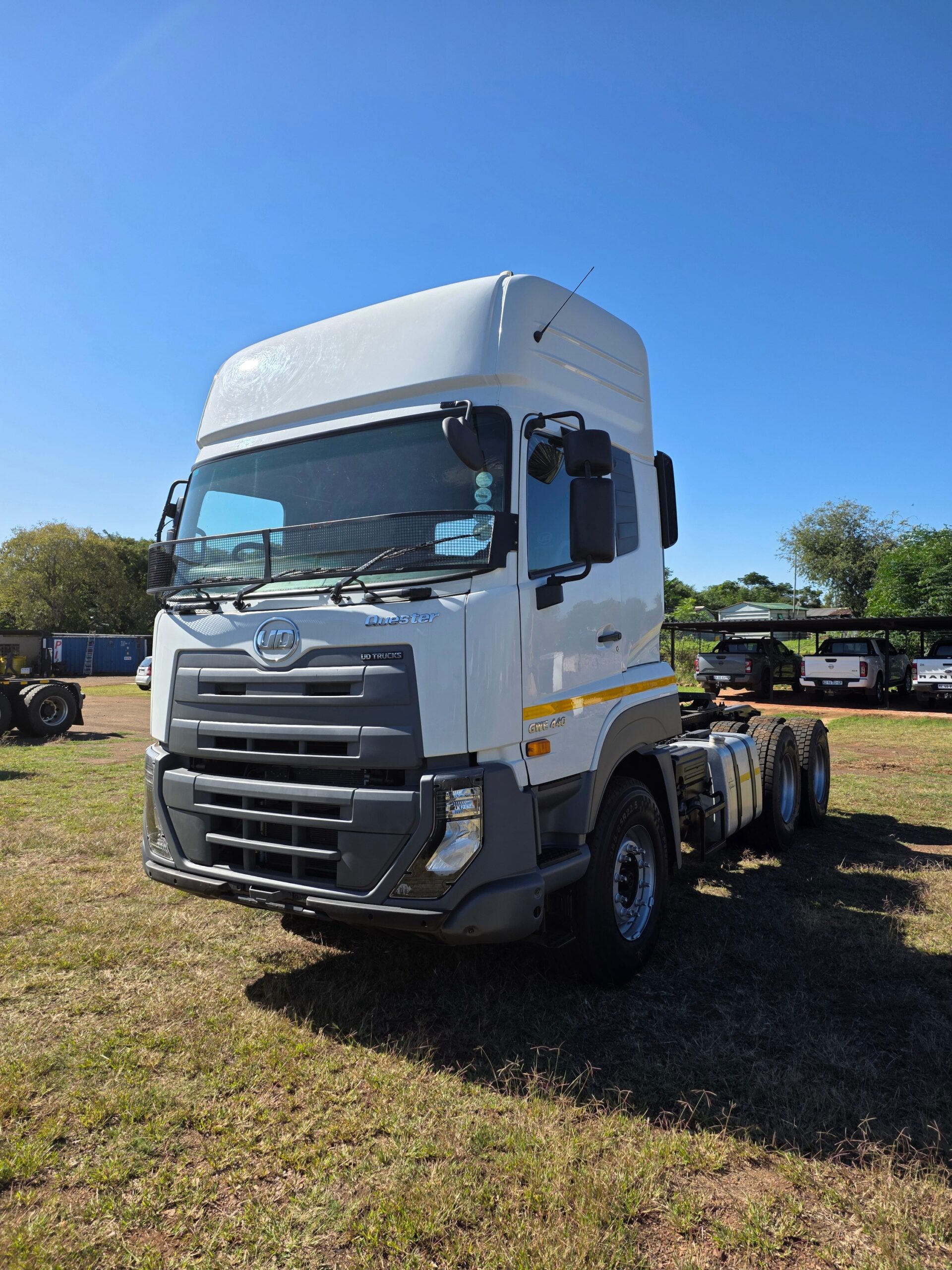 2022-UD-Quester-GWE-440-6x4-Truck-Tractor-0