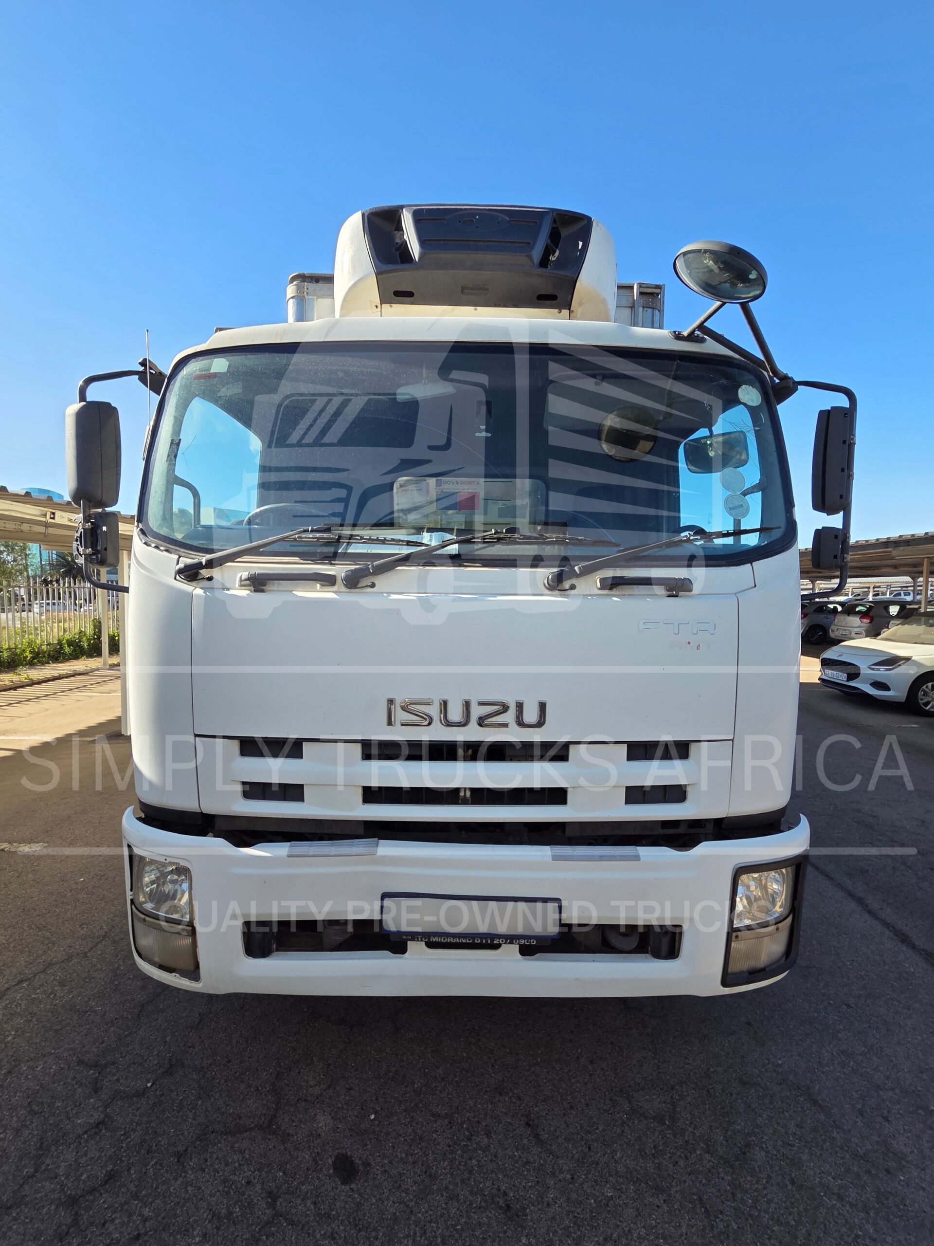 2016 Isuzu FTR 850 AMT Refrigerated Body - Front view
