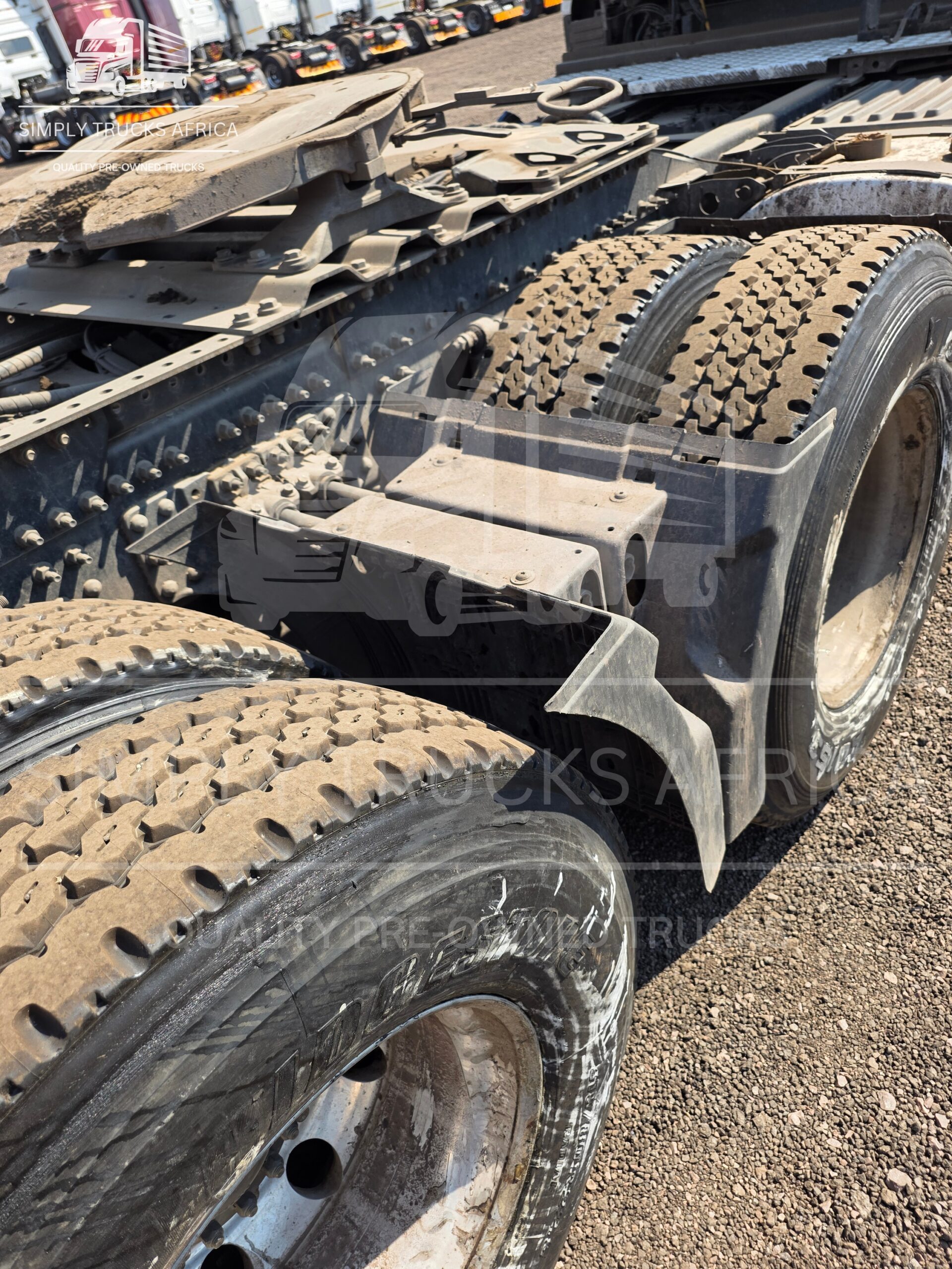 2021-UD-Quon-GW-26-460-6x4-Truck-Tractor-8 2021 UD Quon GW 26-460 6x4 Truck Tractor - rear tyres