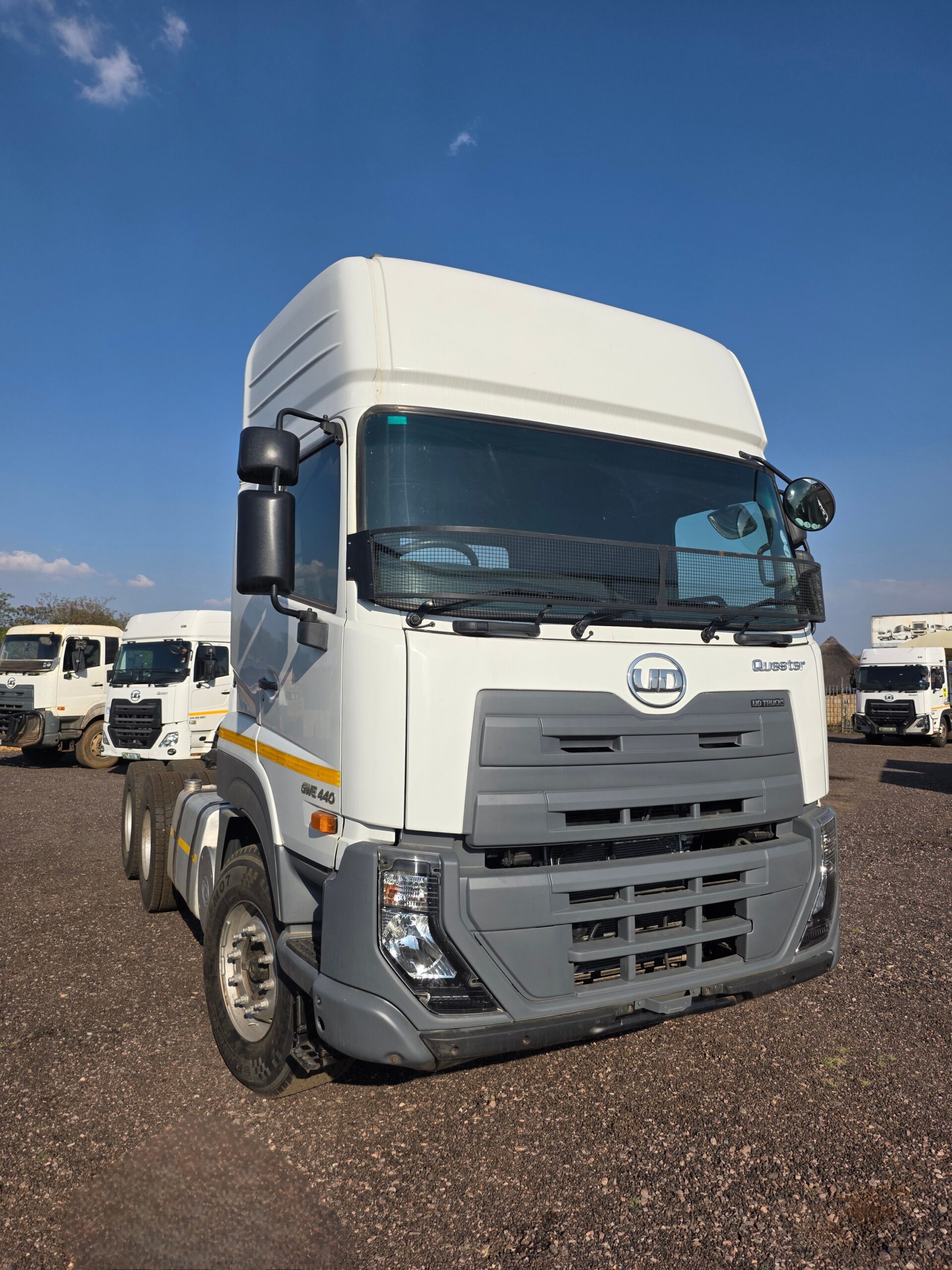 2022-UD-Quester-GWE-440-6x4-Truck-Tractor-0