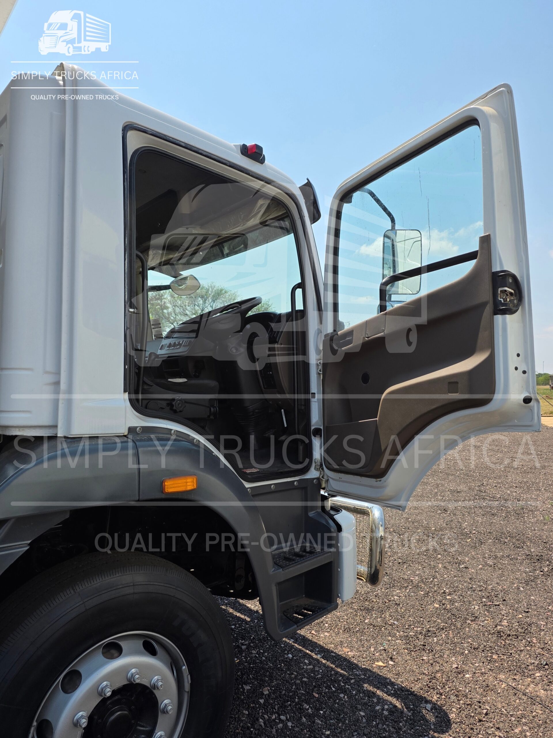 2023 Fuso FJ 26-280 10 Cube Tipper