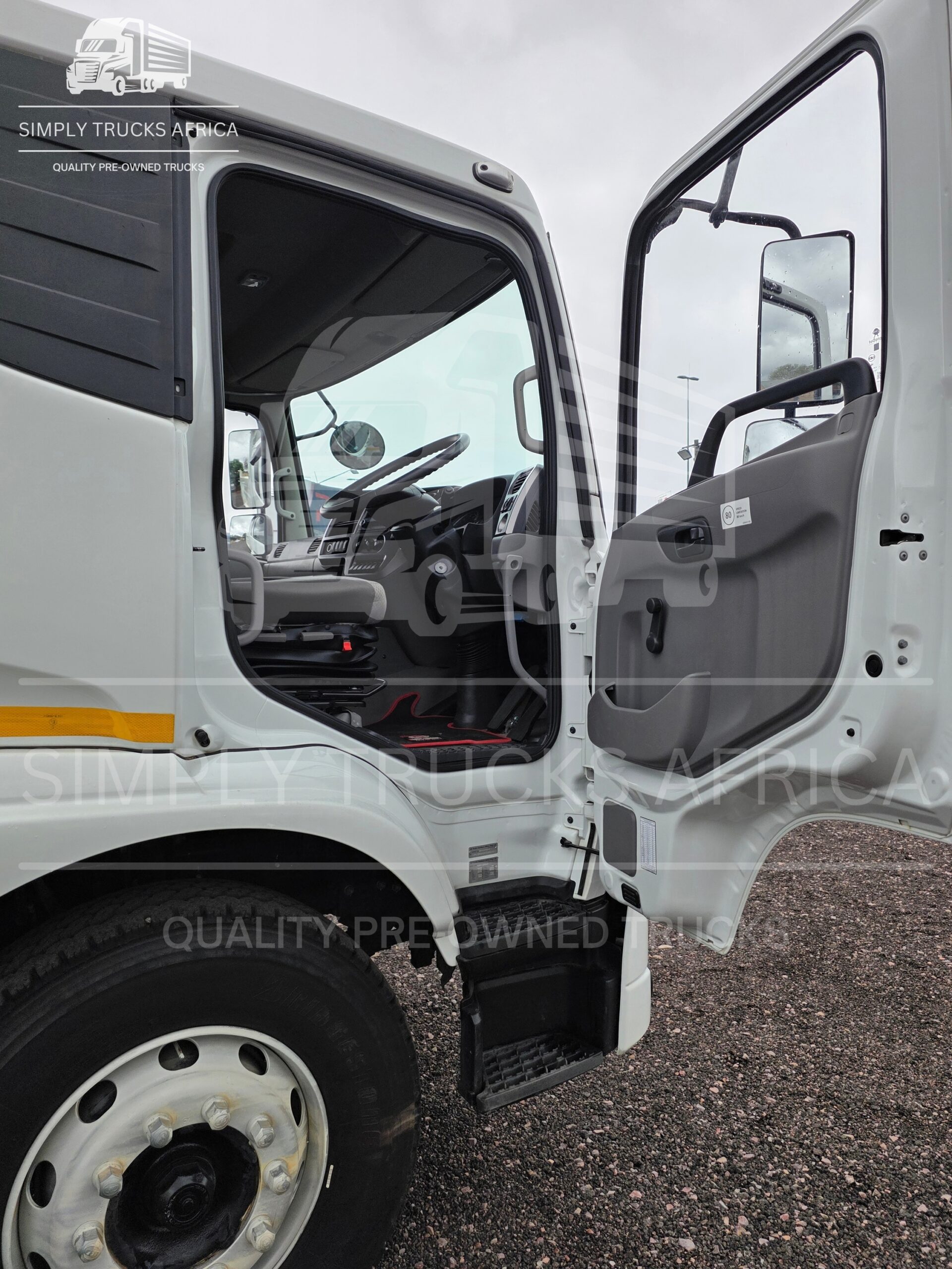 2024 UD Croner PKE 250 6 Cube Tipper